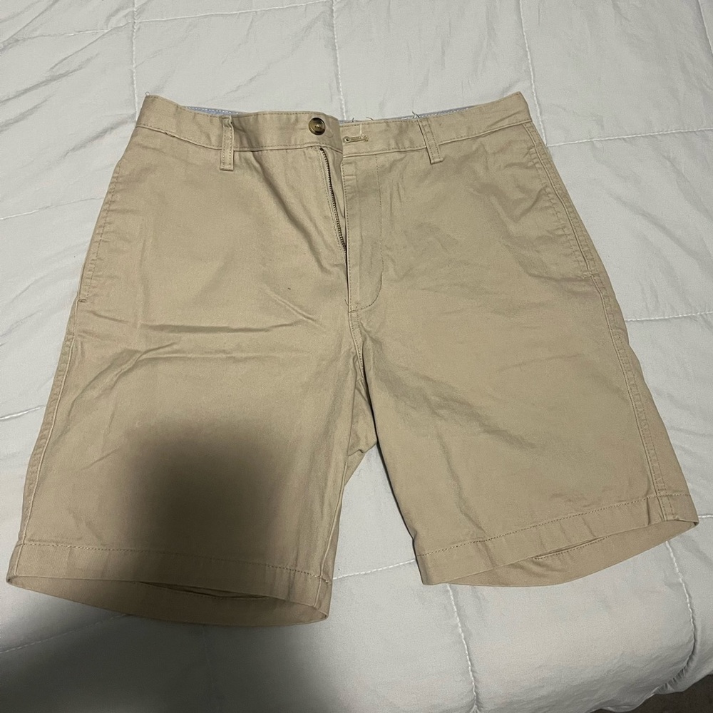 Chaps Khaki shorts